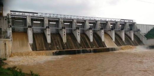 भारी बारिश का असर ! तेनुघाट डैम का एक अतिरिक्त रेडियल गेट खोला गया, दामोदर नदी के नजदीक रहने वालों को जारी की गई चेतावनी