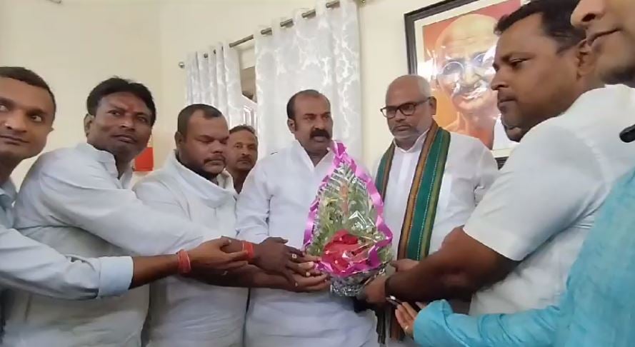 केंद्र सरकार पर मदन साहनी का हमला, कहा-आरक्षण तभी मिलेगा जब इंडिया एलाइंस की सरकार बनेगी