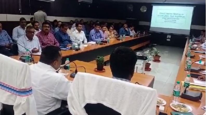 राज्य में बढ़ते डेंगू को लेकर स्वास्थ्य मंत्री बन्ना गुप्ता ने रखी बैठक, दिए कई निर्देश