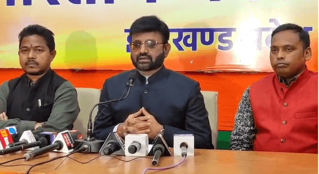 कांग्रेस के बयान पर बीजेपी का पलटवार, जांच से क्यों भाग रहे हैं जेपीएससी अध्यक्ष