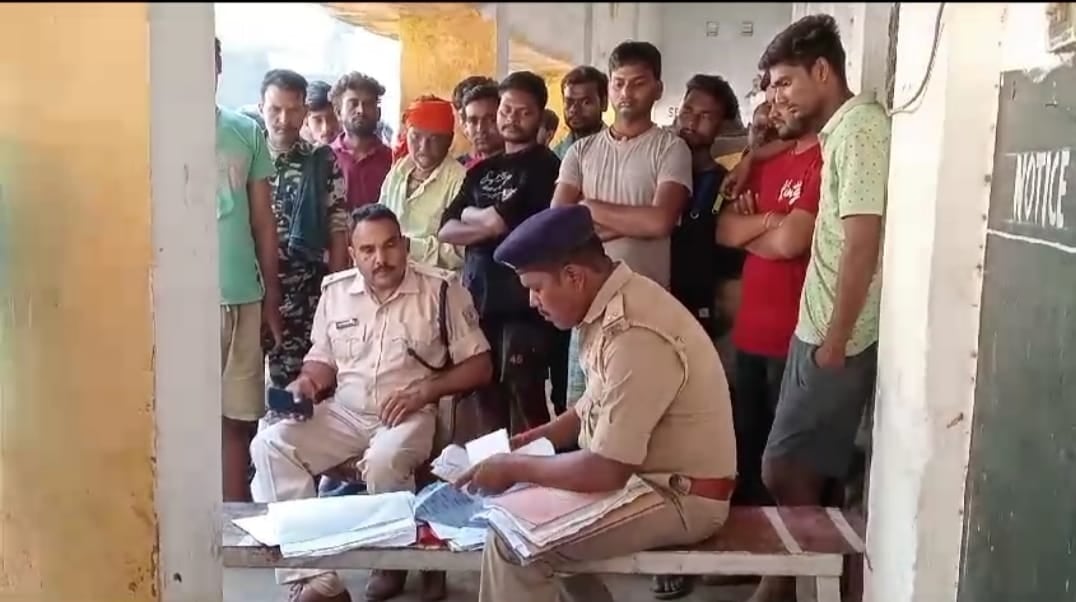 निरसा के चापापुर में देर रात बम मारकर युवक की हत्या, जानिए  क्या थी वजह