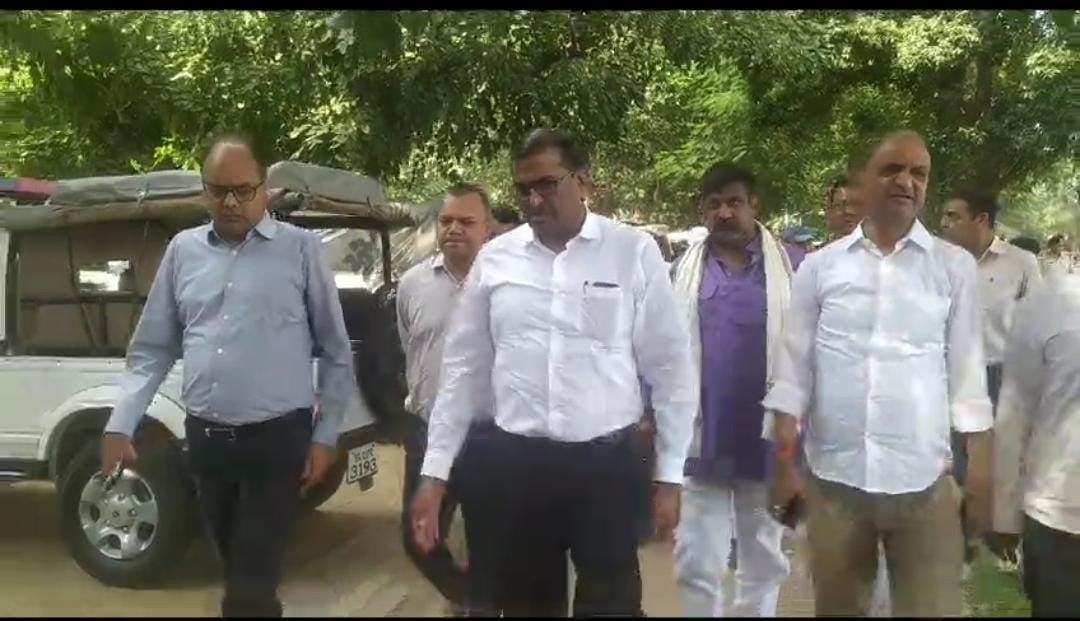 पटना के गांधी मैदान में रावण दहन को लेकर हुई बैठक, जाने किन मुख्य बातों पर हुई चर्चा