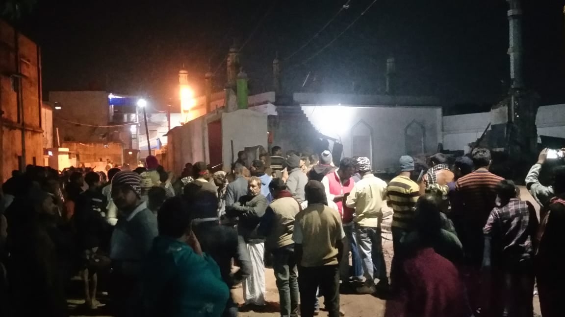 दो महीने पहले यहीं जमींदोज हुआ था दो मंजिला मकान,  दहशत में सिजुआ के 22 \12 बस्ती के डेढ़ हजार लोग