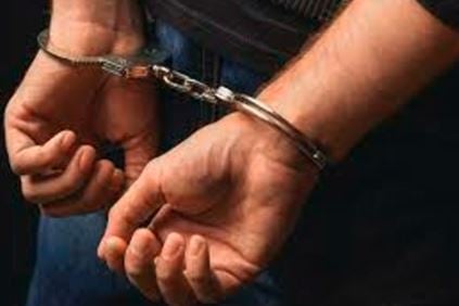 टीएसपीएस के एक कुख्यात उग्रवादी के साथ दो गिरफ्तार, हथियार औऱ कारतूस बरामद