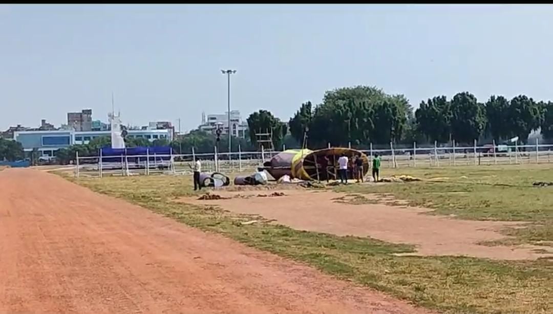 पटना: ऐतिहासिक गांधी मैदान में जोरों शोरों से चल रही है रावण दहन की तैयारी, पढें क्या है सुरक्षा के इंतजाम