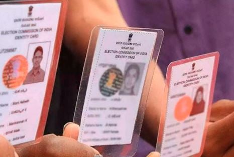 झारखंड में वोटर कार्ड में मतदाताओं को जोड़ने का काम शुरु, लाखों वोटर्स पहली बार चुनाव में करेंगे वोट, पढिए पूरी खबर