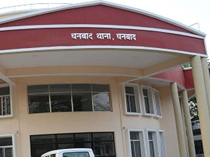 ऐसा तो नहीं था धनबाद: गोलीकांड के बाद अलर्ट मोड में आई धनबाद पुलिस, कारोबारियों के आंदोलन को टालने के लिए 48 घंटे का समय