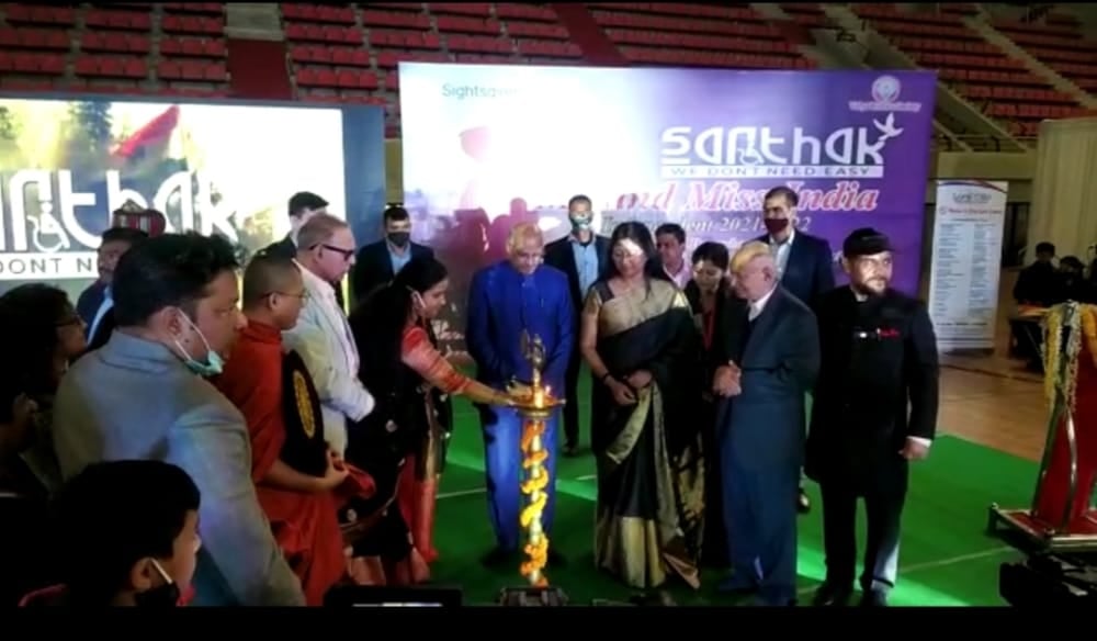 विकलांगता कोई अभिशाप नहीं - रमेश वैस