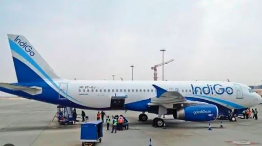 दीपावली में महंगा हुआ हवाई सफर, मुंबई से रांची का किराया 25000 के पार