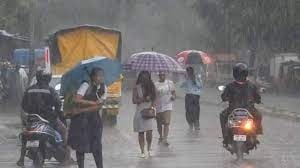 मौसम ने ली करवट, कल से ठंड के साथ कई हिस्सों में होगी बारिश