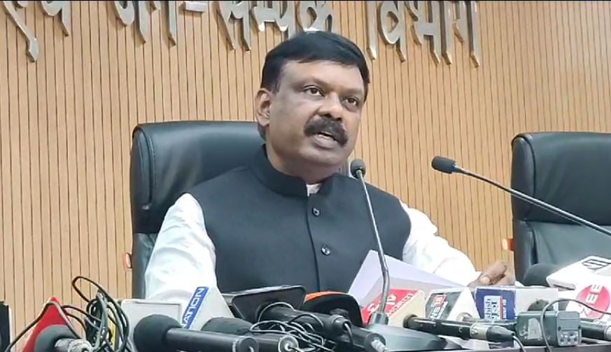 नीतीश कैबिनेट की बैठक में कुल 35 एजेंडों पर लगी मुहर, राज्य कर्मी के साथ पेंशनधारी कर्मचारियों को दिया दीपावली का बड़ा तोहफा