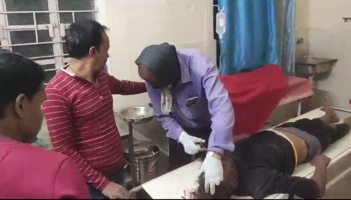 धनतेरस पर गुमला में दर्दनाक सड़क दुर्घटनाएं, तीन अलग-अलग हादसे में आधा दर्जन लोग घायल, जानिए पूरी खबर