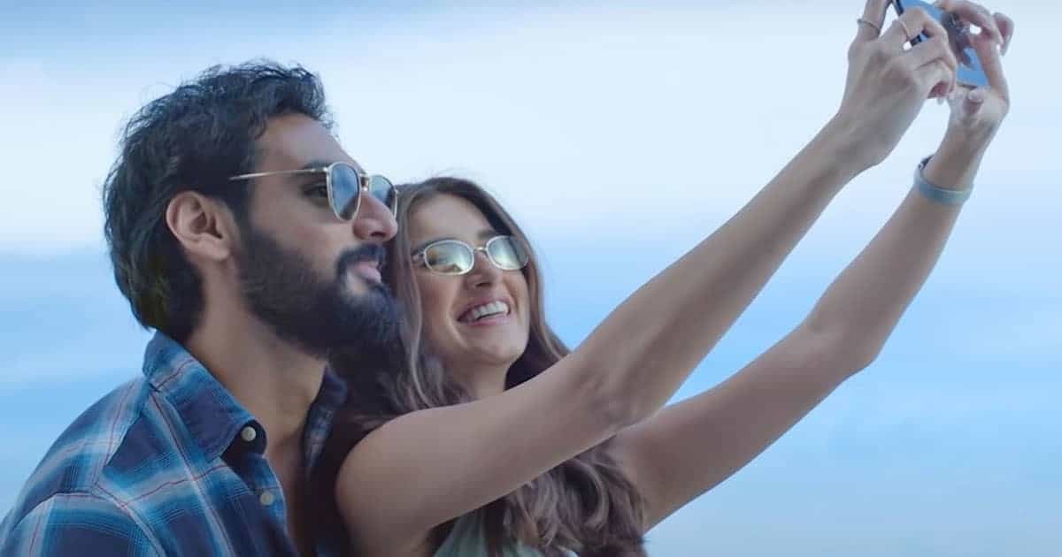 तड़प ने पहले दिन की 4.5 करोड़ रुपए की कमाई, जानें कैसी है फिल्म