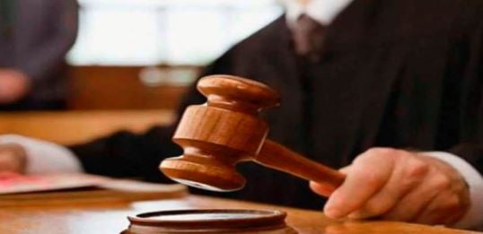 कोर्ट केस के चक्कर में फंस गये हैं और पैसे नहीं हैं, घबराइएगा नहीं मुफ्त में मुकदमा लड़ेंगे वकील, जानिए कौन करेगा आपकी मदद