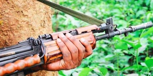 नक्सलियों के मांद में घुसकर नेस्तनाबूत करने की तैयारी, सुरक्षाबलों ने तीन बंकर और एक ठिकाने को किया धवस्त