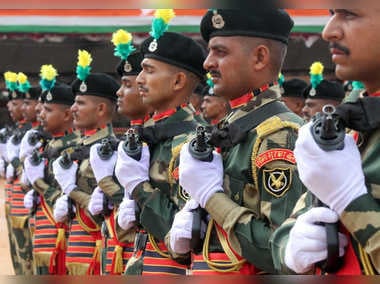 1 दिसंबर को मनाया जाएगा BSF का 59वां स्थापना दिवस, देश की सुरक्षा में BSF का क्या योगदान रहा है, जानिए