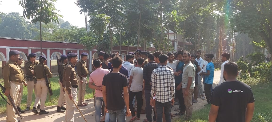 Patna university breking news:बम और गोली की आवाज से दहला पटना यूनिवर्सिटी कैंपस, पूरा इलाका पुलिस छावनी में तब्दील