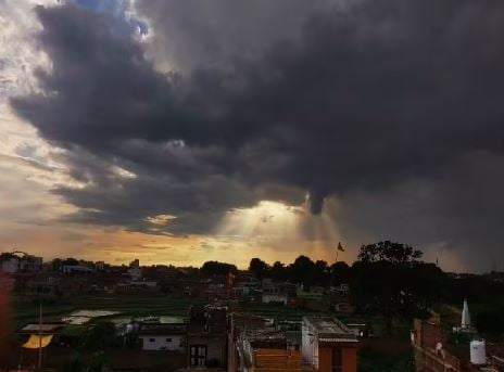 सावधान ! झारखंड में चक्रवाती तूफान माइचौंग का असर, रांची के साथ अन्य जिलों में बारिश की संभावना