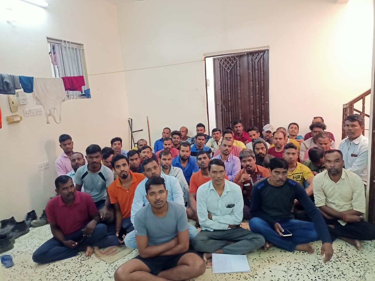 सऊदी अरब में फंसे झारखंड के 45 मजदूर, वीडियो वायरल कर सरकार से वतन वापसी की लगाई गुहार