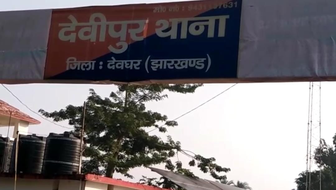 देवघर में सड़क लुटेरों का तांडव! 4 हाइवा चालकों से लूटपाट, गाड़ियों को किया क्षतिग्रस्त