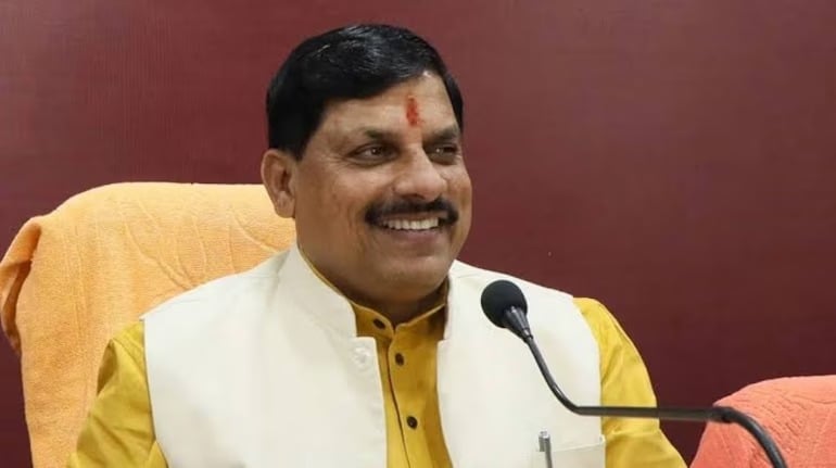 भाजपा के मोहन  अब बिगाड़ेंगे तेजस्वी-अखिलेश का खेल! देखते-देखते चलने लगा सीएम नीतीश का ओबीसी कार्ड