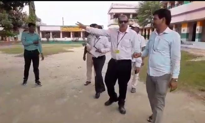 शिक्षकों की छुट्टी को लेकर के के पाठक का नया फरमान,कहा- अब वॉट्सऐप के जरिए छुट्टी के आवेदन नहीं होंगे स्वीकार