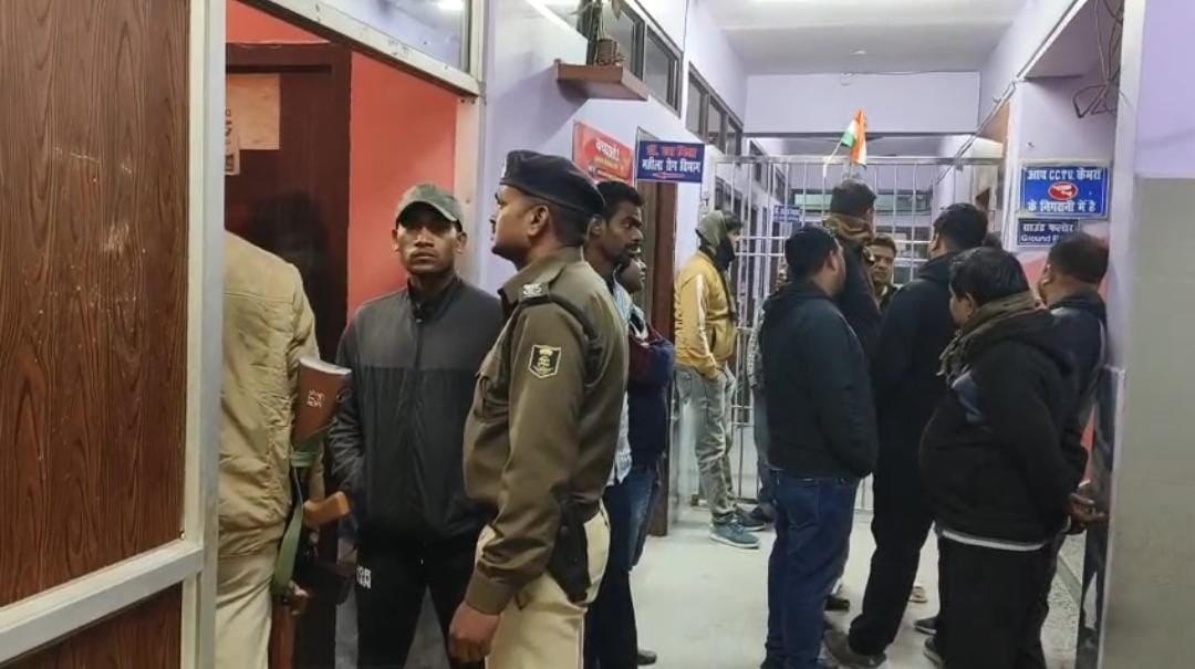 रोहतास: अज्ञात अपराधियों ने स्वर्ण व्यवसायी को मारी गोली, सोने से भरा बैग लेकर हुए फरार