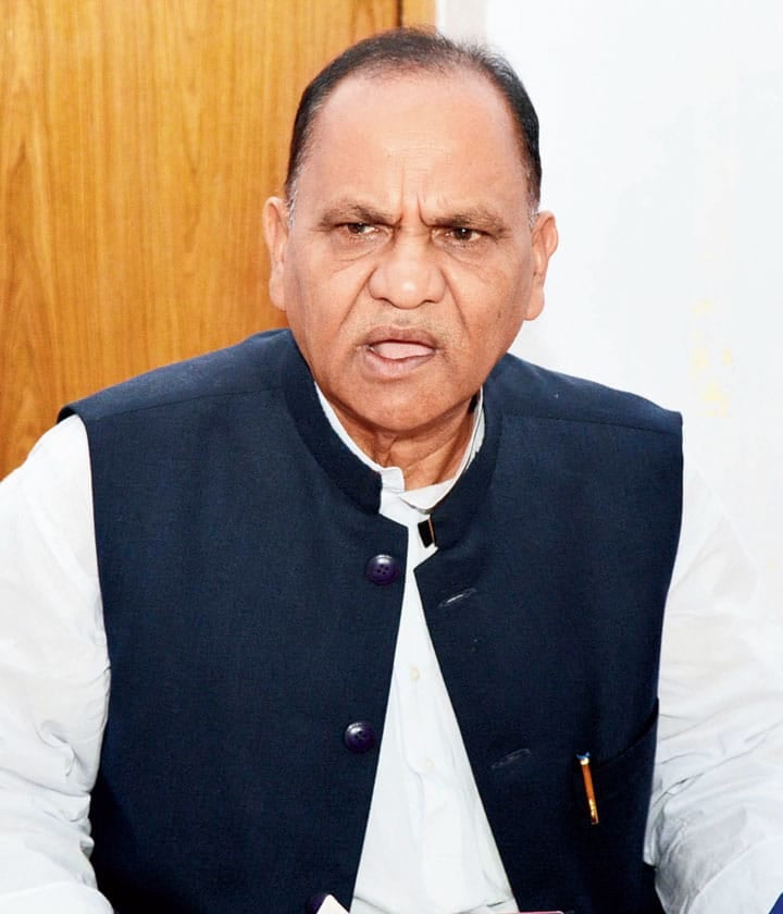 भाजपा विधायक सी पी सिंह का पीए बनकर ठगी, विधायक ने दर्ज कराया मामला