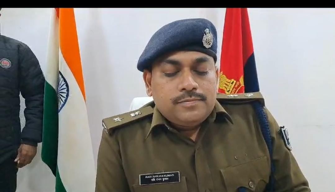 हाजीपुर में स्कूल संचालक हत्या मामले में बड़ा खुलासा, पत्नी ने ही प्रेमी संग मिलकर रची थी हत्या की साजिश, हत्यारी पत्नी और प्रेमी गिरफ्तार