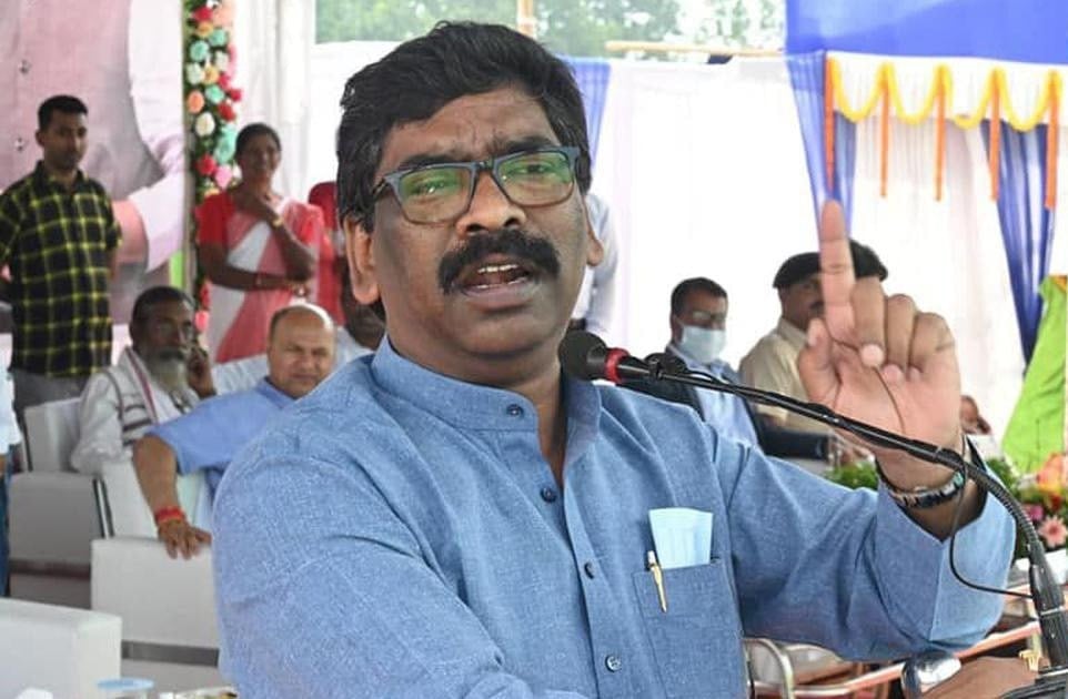 2024 के महासंग्राम से पहले जातीय जनगणना की घोषणा! अभी खत्म नहीं हुए हेमंत के तरकश के तीर