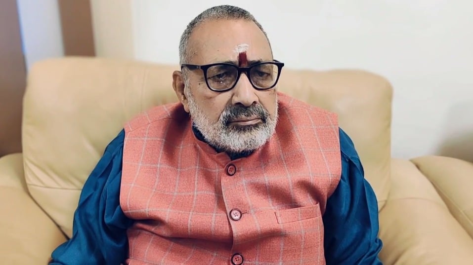 फारुख अब्दुल्ला के विवादित बयान पर गिरिराज सिंह का पलटवार, कहा- भाजपा की सरकार में सभी आरोपियों को मिलेगी सजा