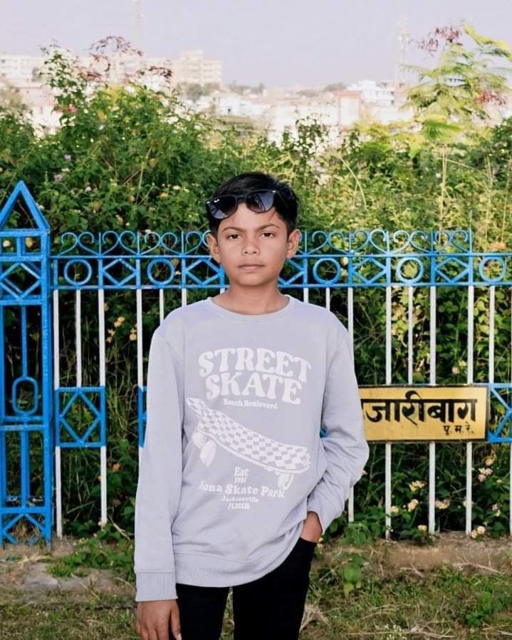 दोस्ती का कत्ल ! जिस तलावर से केक काटाकर बर्थडे मनाया, उसी तलवार से दोस्तों ने उसकी कर डाली हत्या, पढ़ें सनसनीखेज वारदात