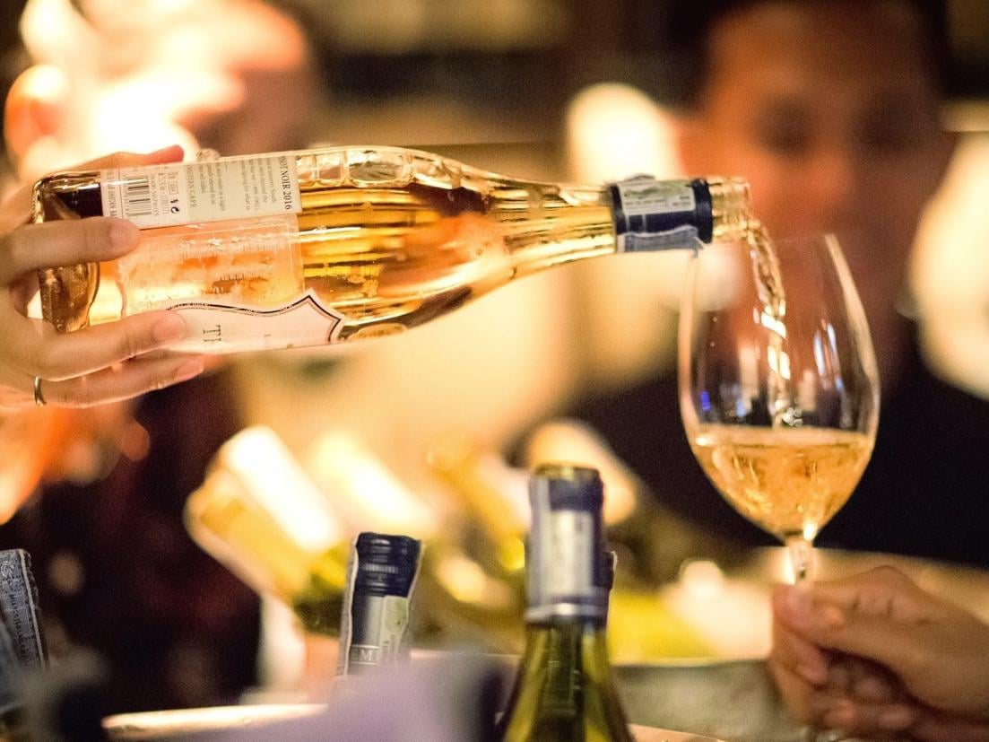 सरकार के साथ खड़ी हो गई घरवाली,  फिर पति को यूं पहुंचा दी जेल