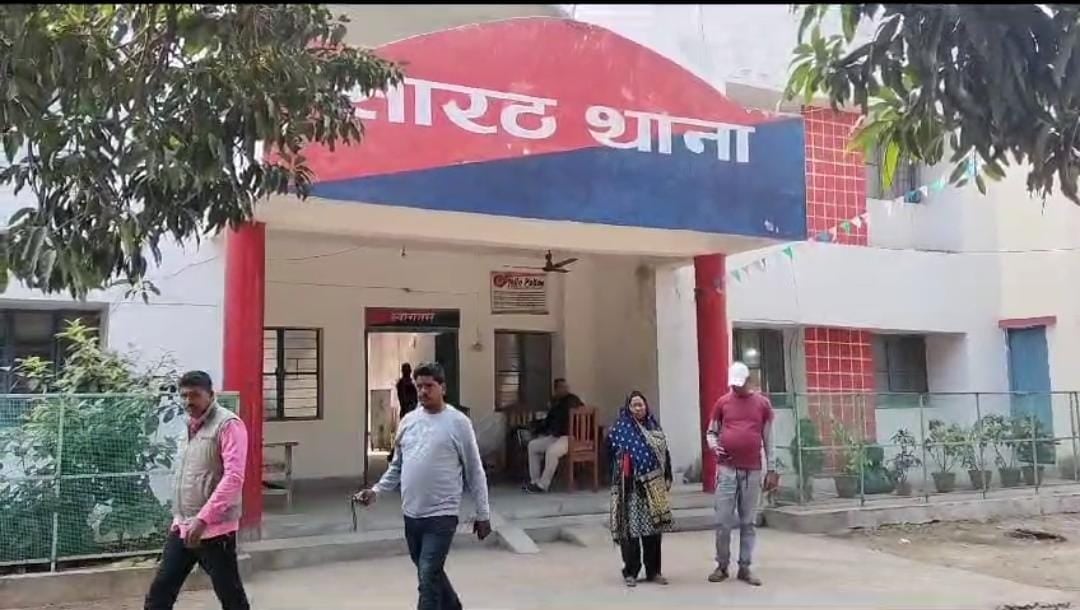 देवघर:बेटी की शादी के लिए बैंक से रुपया निकालकर वापस घर लौट रही महिला से छिनतई, अज्ञात अपराधियों ने पैसे से भरा बैग लूटा