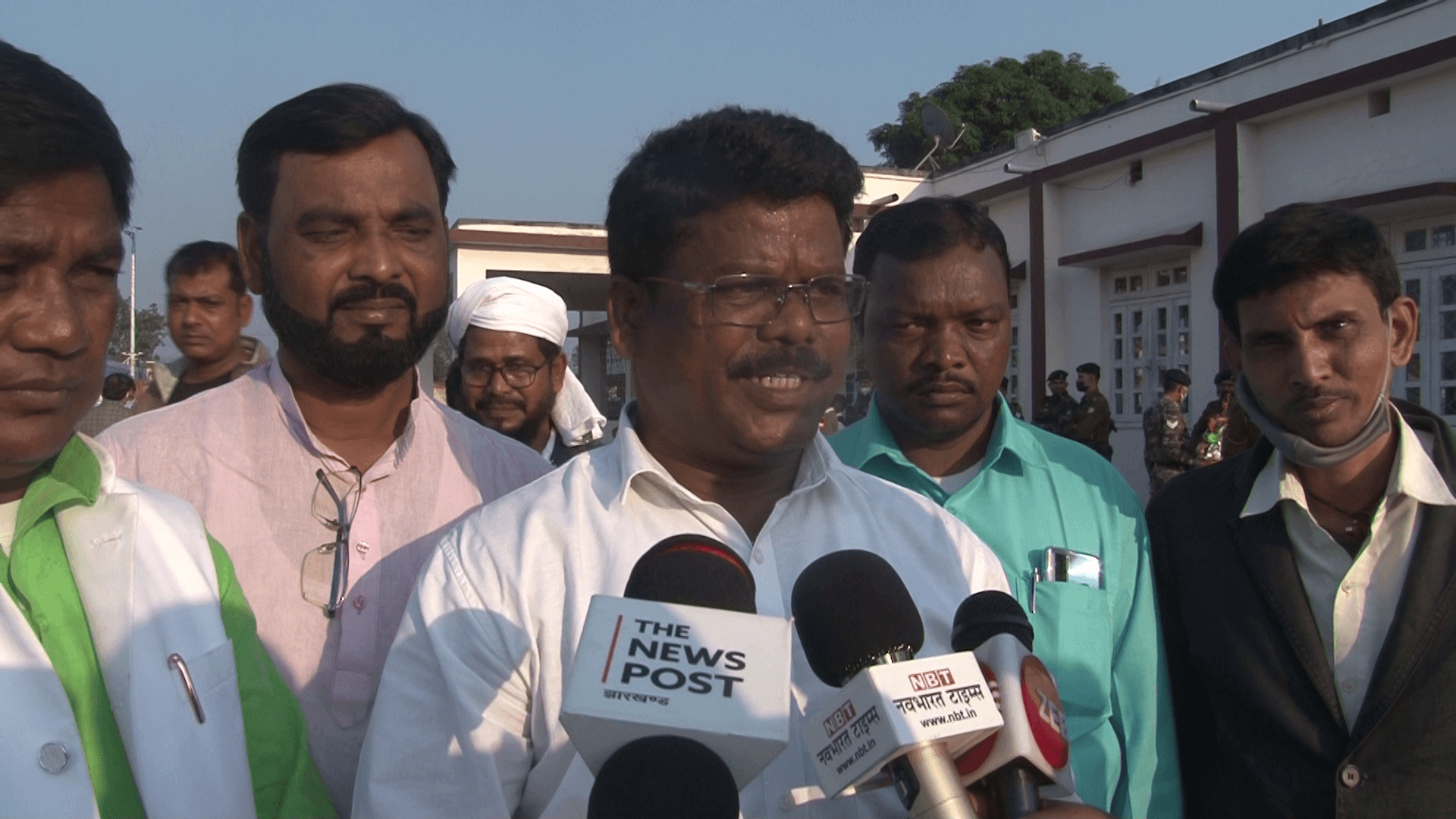 धनबाद जिला झामुमो : एक दूसरे को पछाड़ने में जुटे रमेश टूडू और पवन महतो !