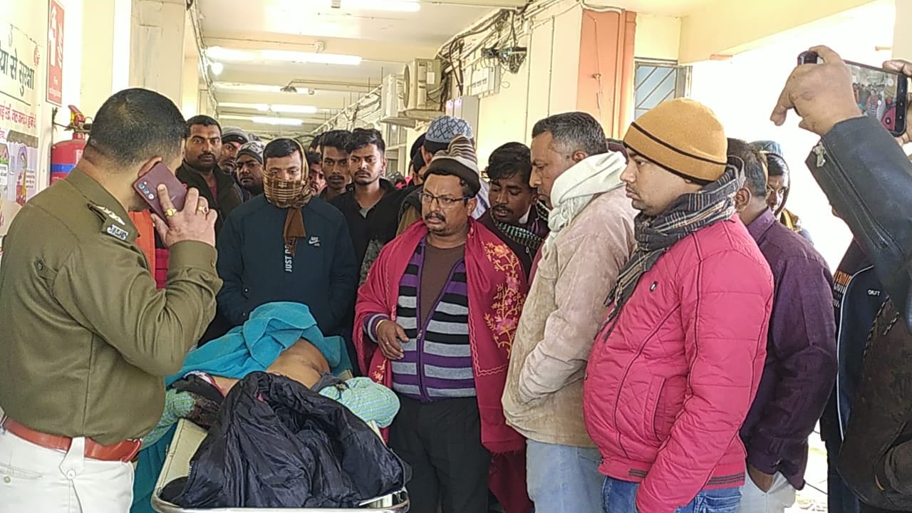 Dumka firing case:मामले में पुलिस  के हाथ अब तक खाली! पीड़ित परिजनों से मिल डॉ लुइस मरांडी ने जताया दुख, पढ़ें विस्तार से