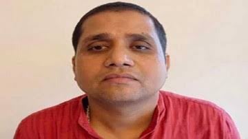 भाभी को पत्नी बताने पर बौखलाए योगेंद्र तिवारी ने गुस्से में जेल से ही अखबार के संपादक को दे डाली धमकी ! अब ED करेगी जांच