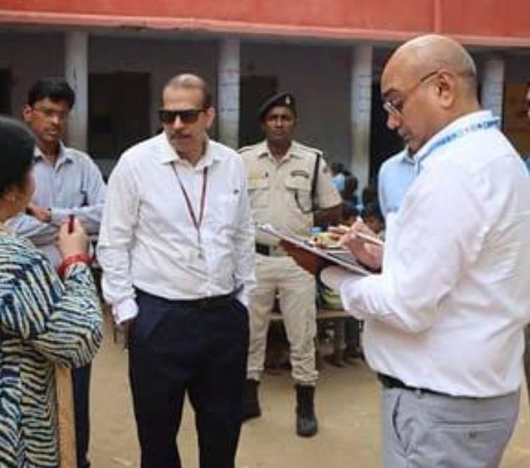 बिहार: केके पाठक ने अब शिक्षकों की छुट्टी पर चलाई कैंची!  एक साथ स्कूल के 10 फीसदी शिक्षकों को ही मिलेगी छुट्टी