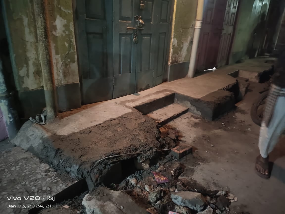 झरिया में हुआ विवाद,दो गुटों में पत्थरबाजी के बाद तोड़फोड़,जानिए क्यों और कैसे शुरू हुआ झगड़ा