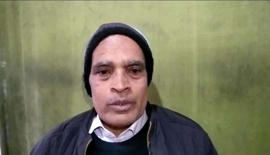 विलुप्त हो रही खोरठा भाषा को कविता के जरीये सहेज रहे है फाल्गुनी मरीक कुशवाहा! विनोबा भावे विश्वविद्यालय के स्नातक पाठ्यक्रम में शामिल की गई कविता