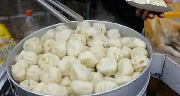 झारखंड के लोगों को भा रहा मोमोज का स्वाद, गली,मुहल्लों और बजारों में खूब हो रही बिक्री, जानिए कैसे भारत पहुंचा ये फूड