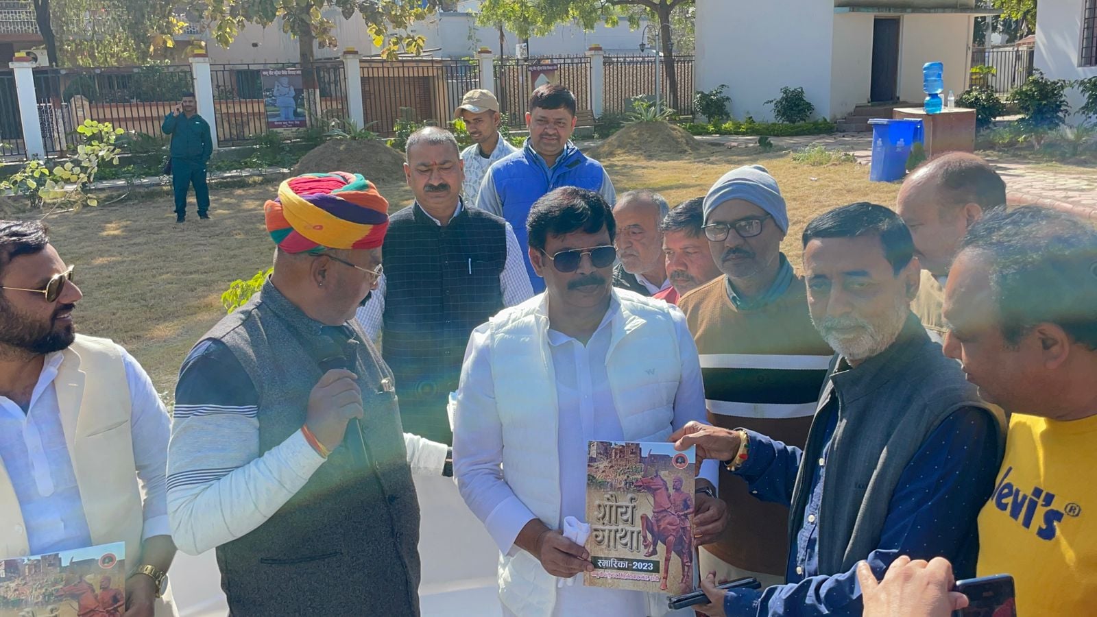 बिहार के फायर ब्रांड नेता आनंद मोहन पहुंचे रांची,झारखंड की बदहाली पर उठाया सवाल