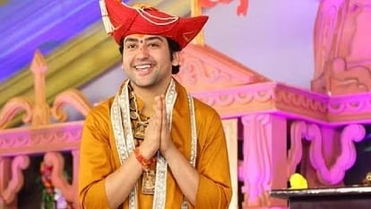 पर्ची वाले बाबा का कार्यक्रम रद्द! कोर्ट में प्रशासन ने रखा पक्ष, पार्किंग, टॉयलेट की व्यवस्था करना मुश्किल, नयी याचिका दाखिल करने का निर्देश