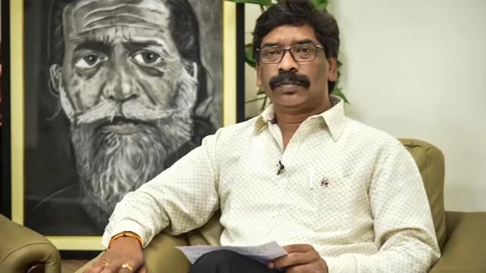 इधर सीआरपीएफ के खिलाफ प्रतिबंधित क्षेत्र में प्रवेश का मामला दर्ज, उधर ईडी ने थमाया नौंवा समन, पस्त पड़ेगा हेमंत का हौसला या चारों खाने चित होगी भाजपा