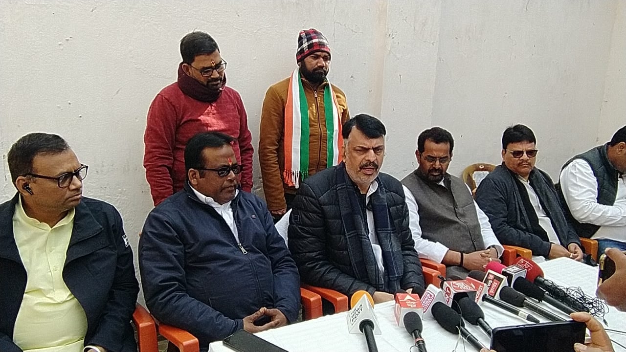 भारत जोड़ो यात्रा की शुरुआत होते ही दुमका में बढ़ी कांग्रेस नेताओं की गतिविधियां, पढ़ें कितने दिन झारखंड में रहेंगे राहुल गांधी