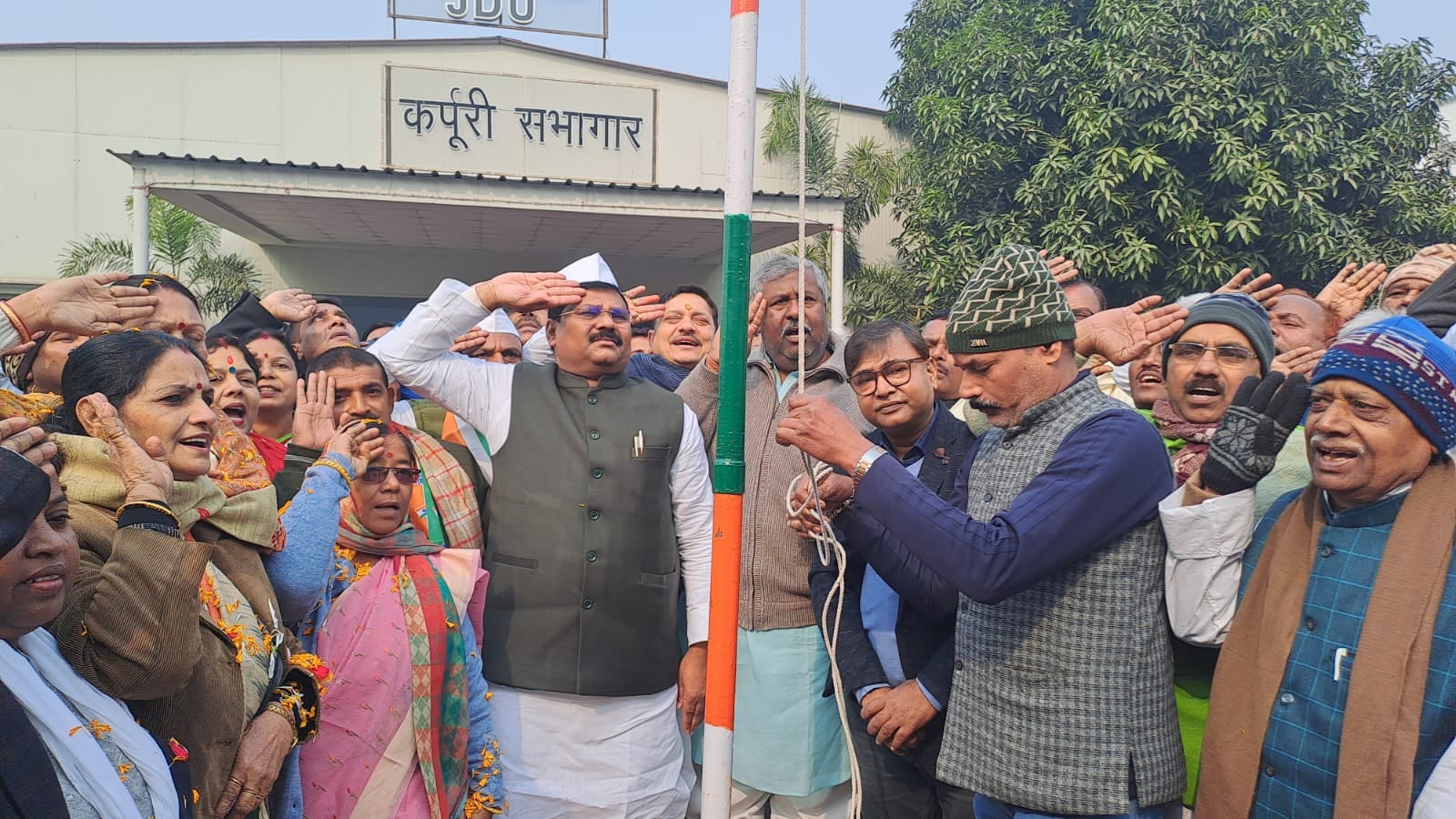 बिहार: राज्यपाल राजेन्द्र विश्वनाथ आर्लेकर ने 75वें गणतंत्र दिवस पर किया झंडोतोलन, राज्य सरकार की उपलब्धियों का किया बखान