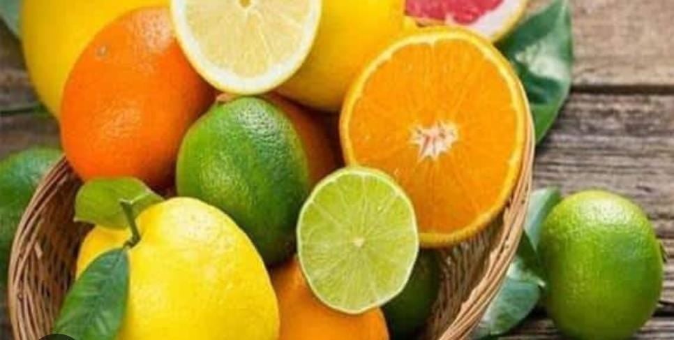 Health Post : खाने के तुरंत बाद  अगर आप भी खाते है खट्टे फल तो हो जाए सावधान ! ये हैविट पंहुचा सकता है भारी नुकसान