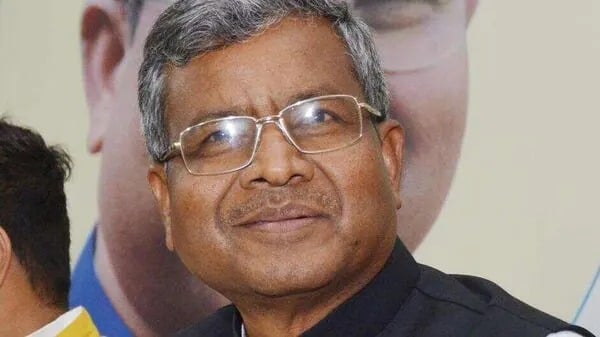 बाबूलाल का दावा, ईडी की भनक लगते ही पिछले दरवाजे से भागे हेमंत, सरयू राय की नसीहत, छुपने से राज्य की प्रतिष्ठा हो रही धूमिल
