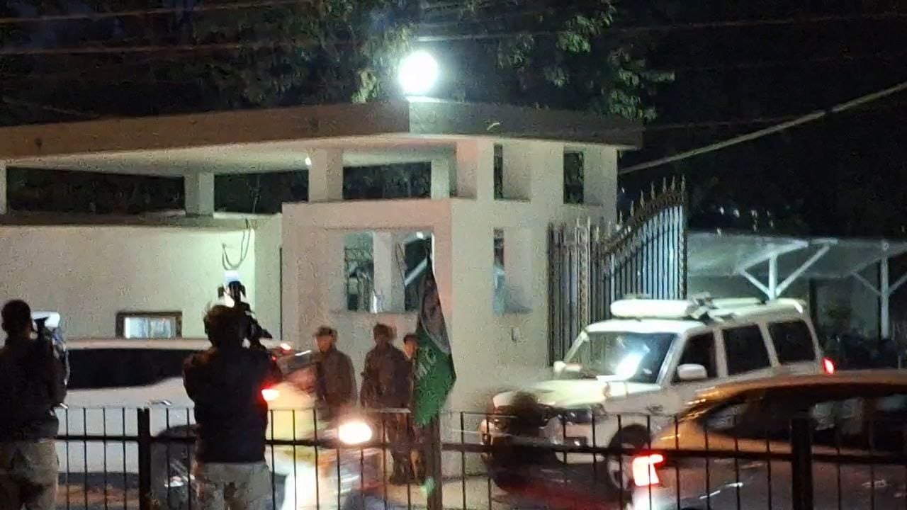 BREAKING : ईडी की दबिश के बीच सीएम आवास में बुलाई गई विधायकों की बैठक