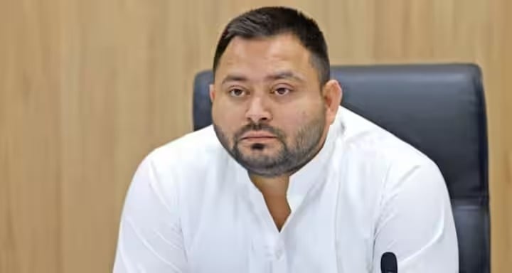 लैंड फॉर जॉब घोटाला मामले में लालू परिवार पर ईडी की नकेल, आज तेजस्वी यादव से पूछताछ